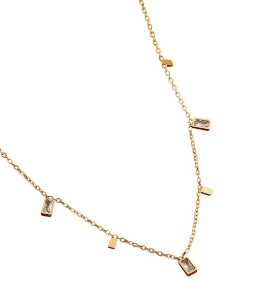 Avierra | pendant necklace