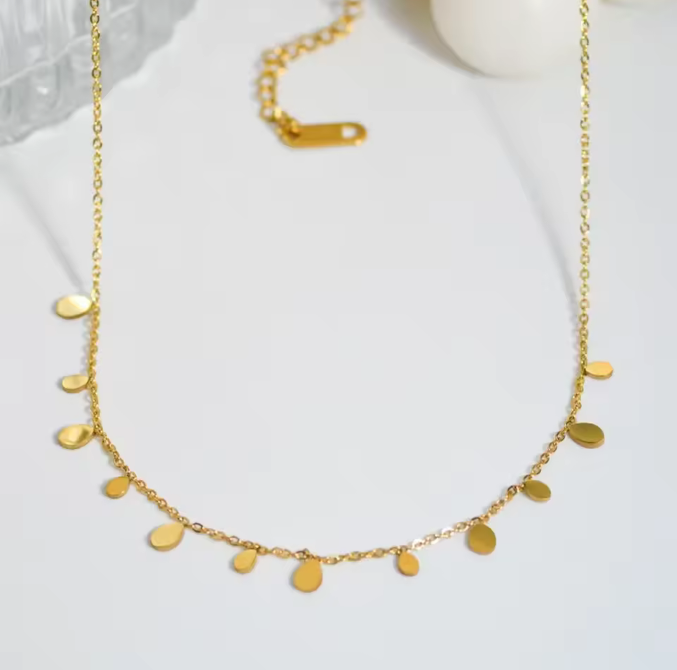 Elara | pendant necklace